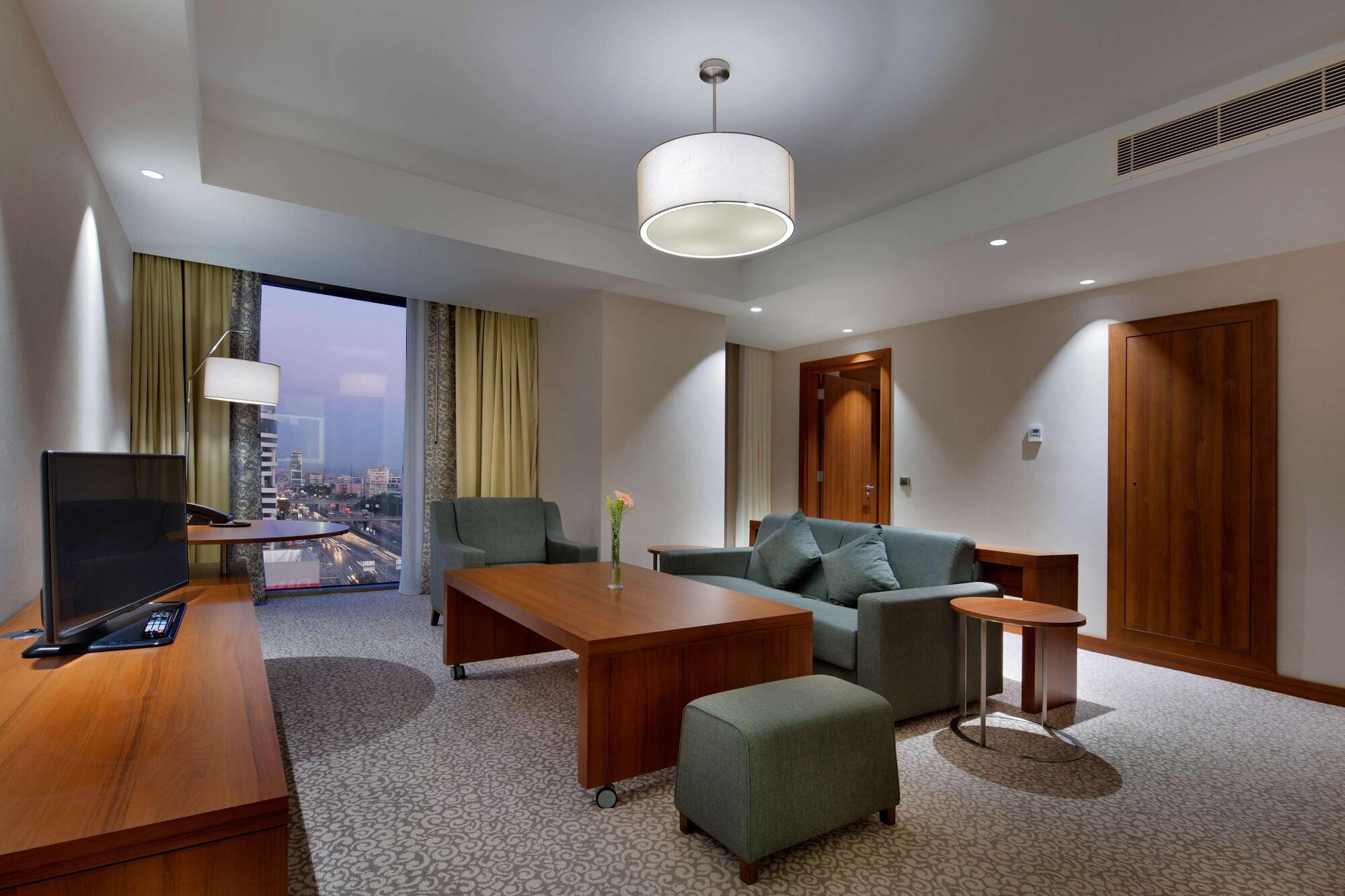 Hilton Garden Inn Istanbul Beylikduzu Buitenkant foto