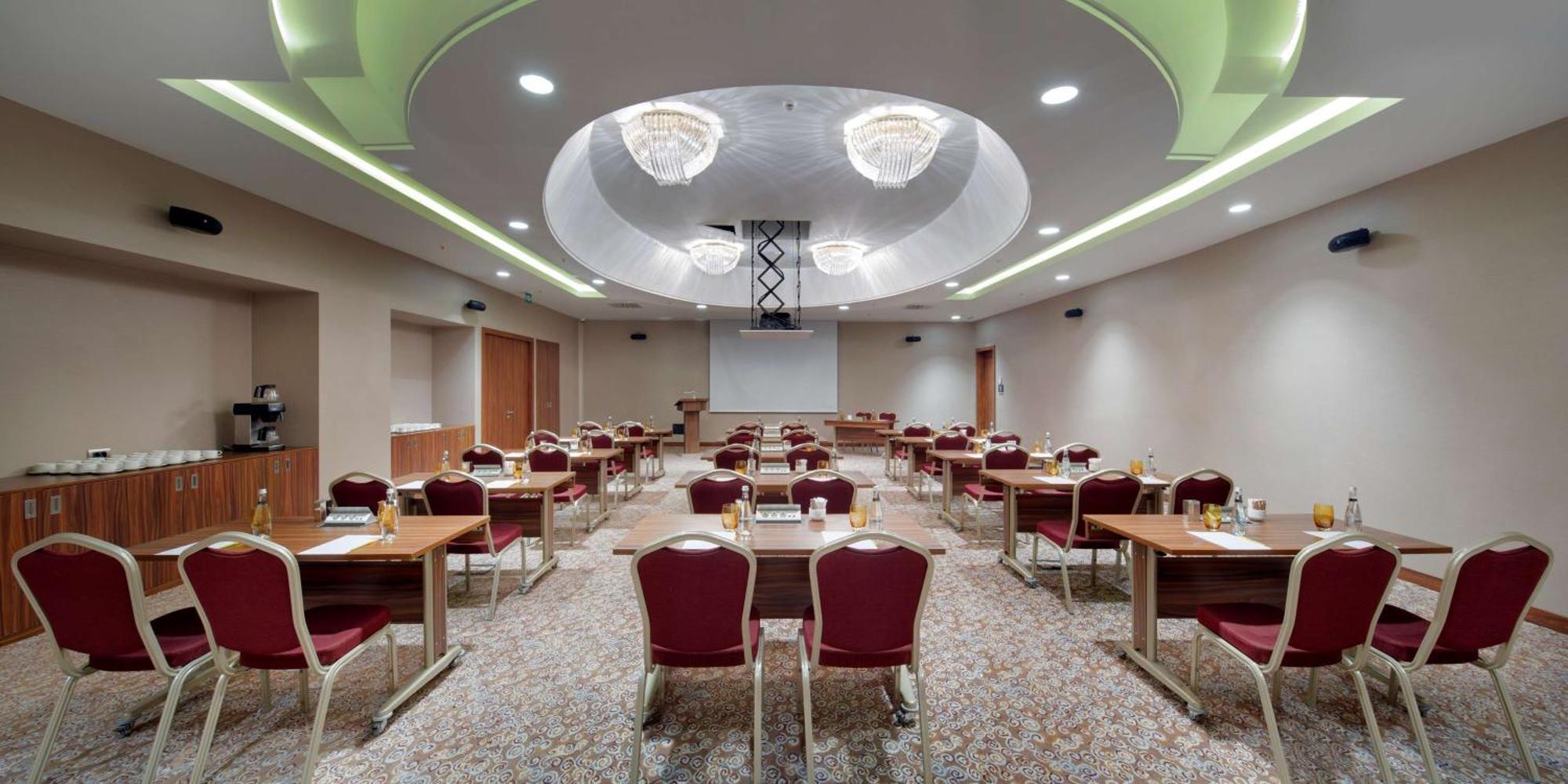 Hilton Garden Inn Istanbul Beylikduzu Buitenkant foto