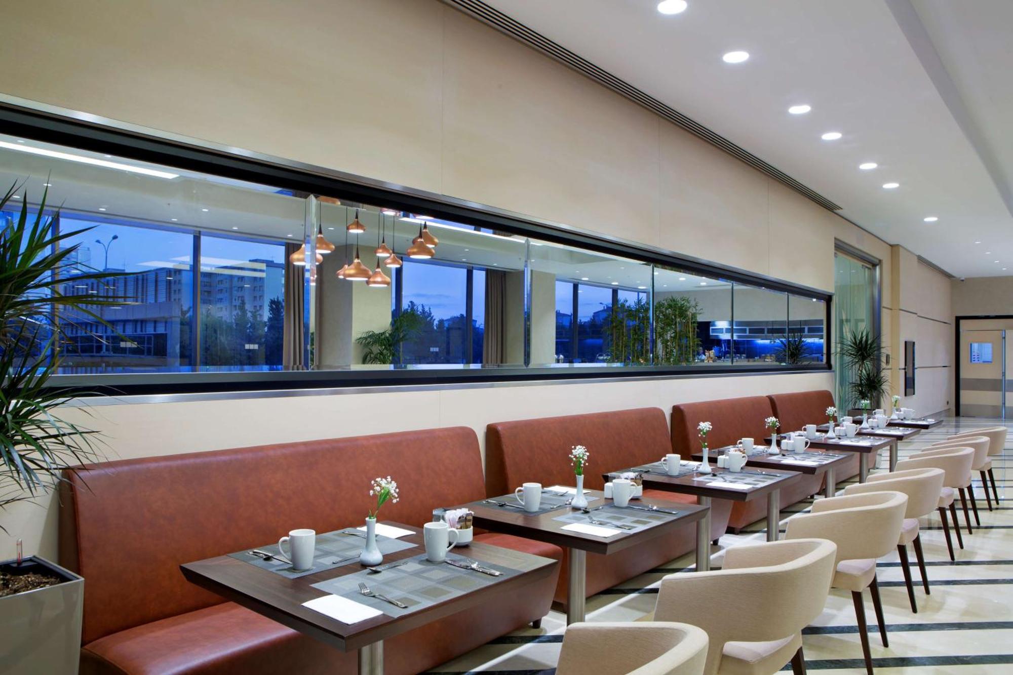 Hilton Garden Inn Istanbul Beylikduzu Buitenkant foto
