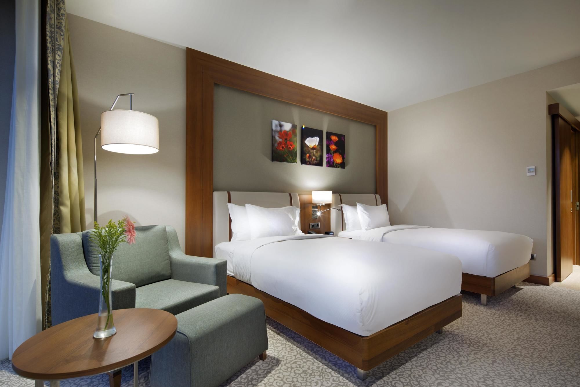 Hilton Garden Inn Istanbul Beylikduzu Buitenkant foto